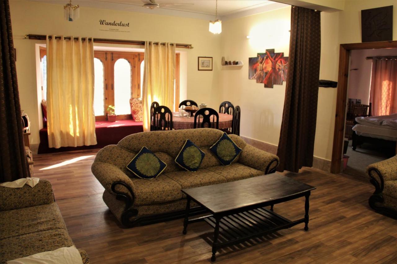 Republika Central Mansehra Exterior foto