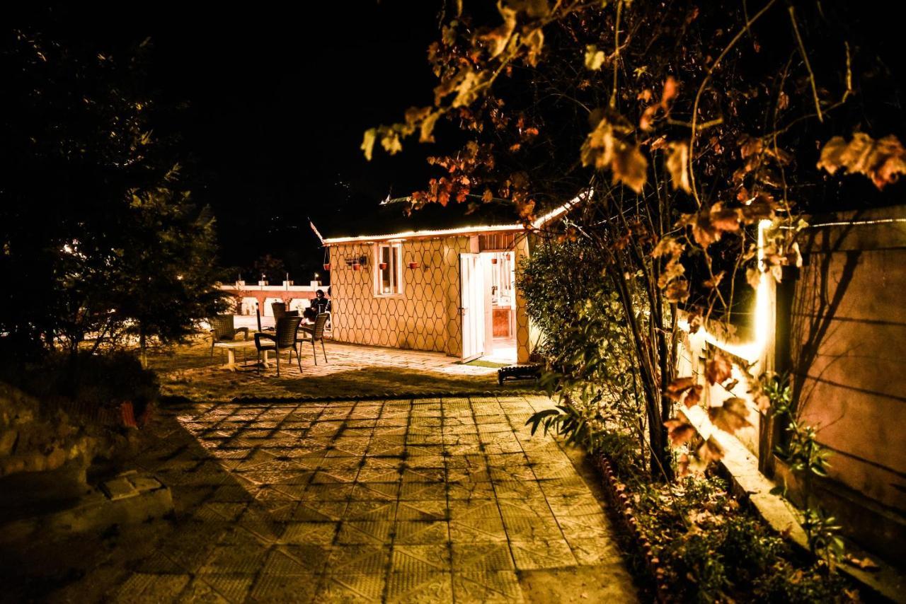 Republika Central Mansehra Exterior foto